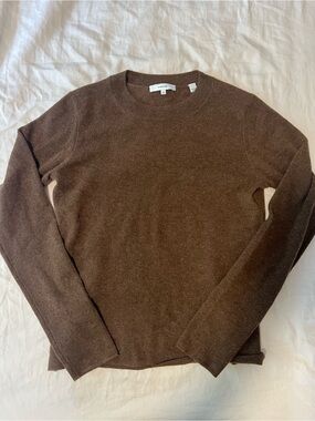 Vince Women’s Chocolate Brown Crewneck Sweater